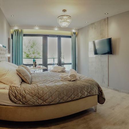 קרפאז' Apartament Silence Triventi Cristal מראה חיצוני תמונה