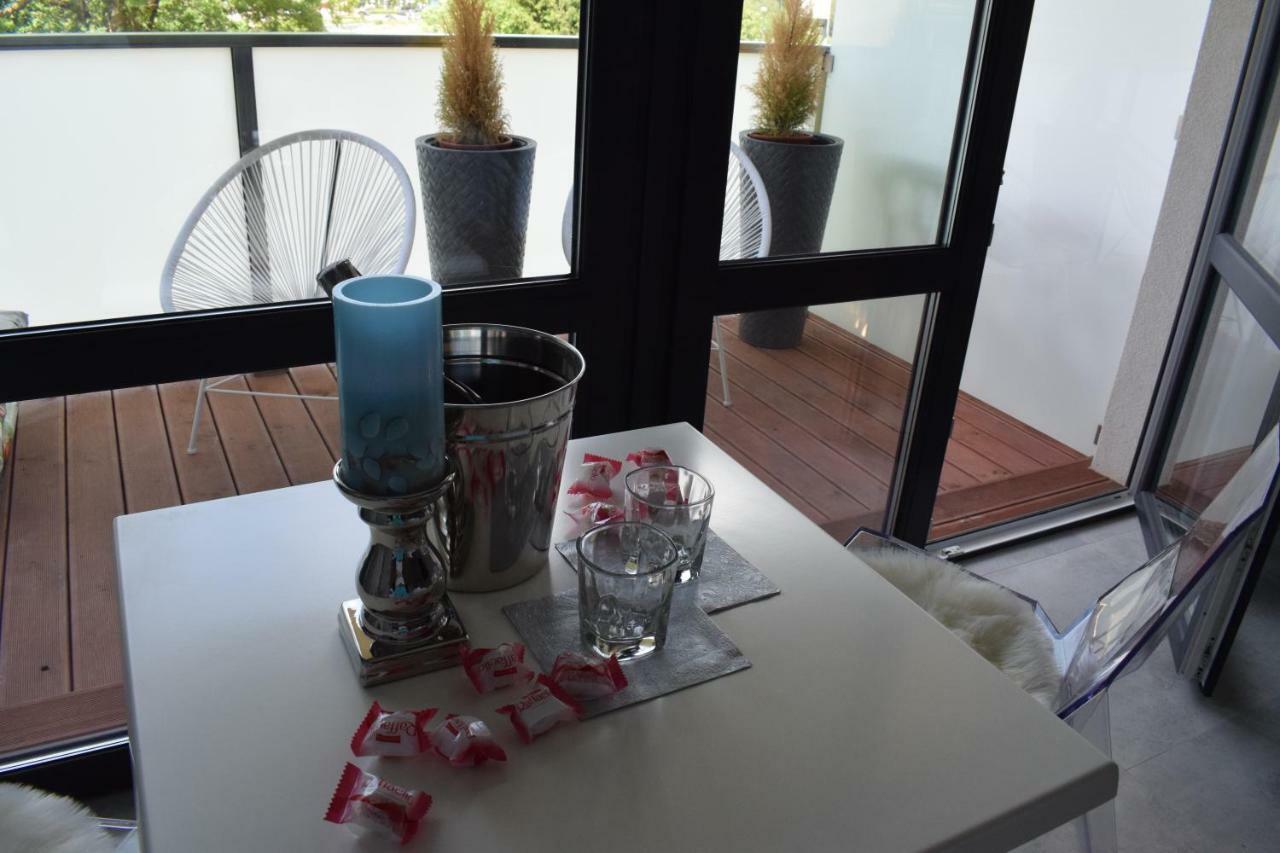 קרפאז' Apartament Silence Triventi Cristal מראה חיצוני תמונה