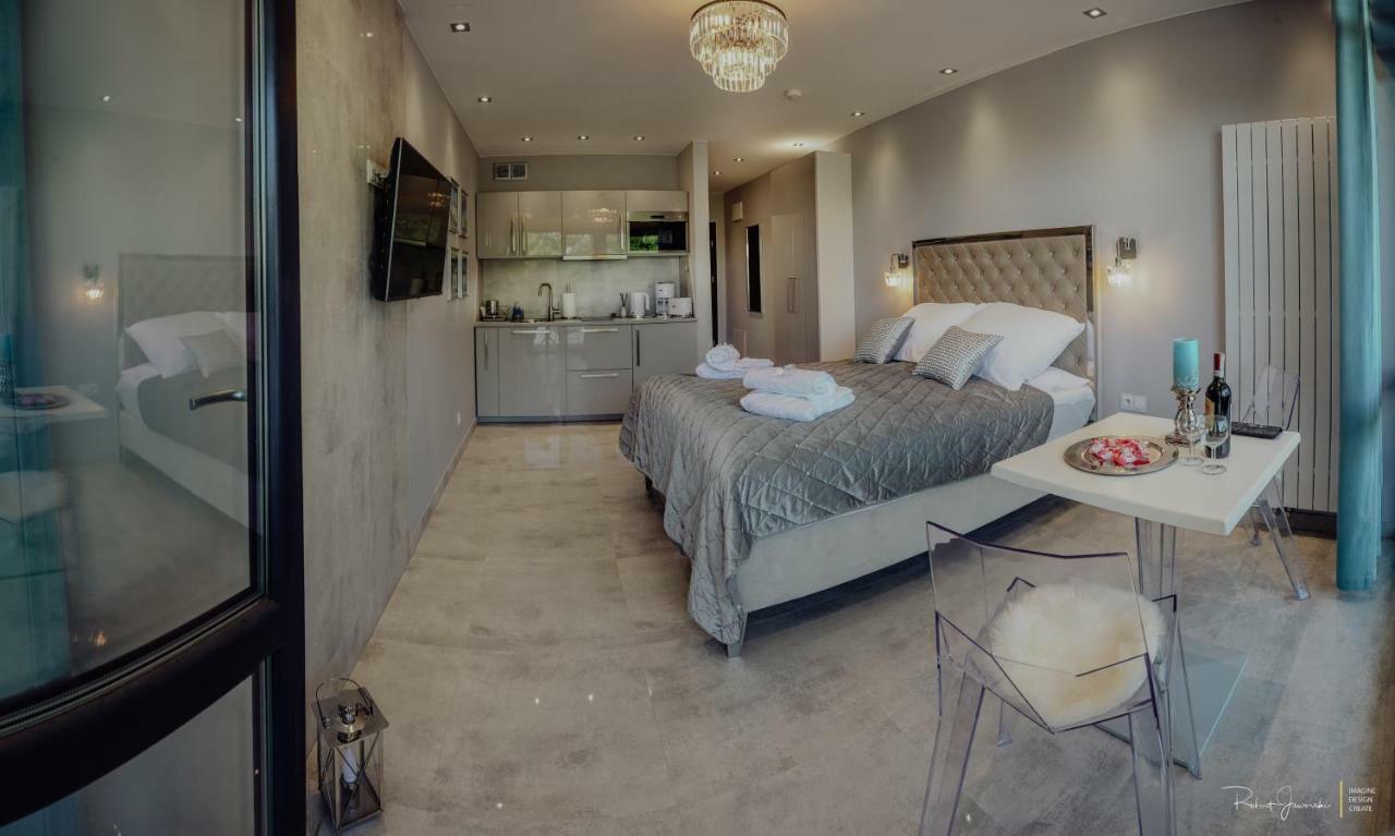 קרפאז' Apartament Silence Triventi Cristal מראה חיצוני תמונה