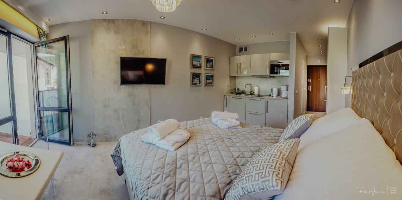 קרפאז' Apartament Silence Triventi Cristal מראה חיצוני תמונה